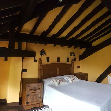 Affittacamere La Casona De Sames Esterno foto