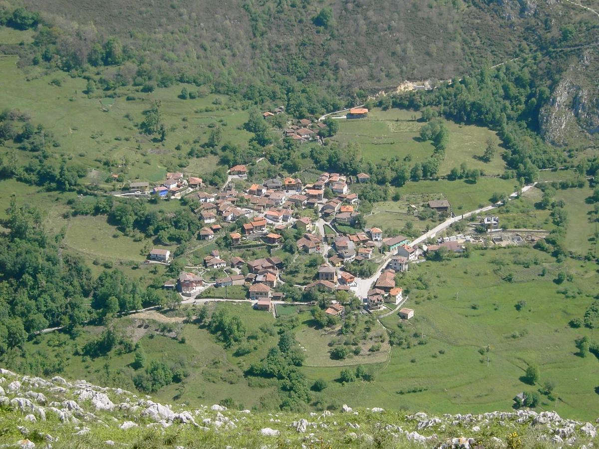 Affittacamere La Casona De Sames Esterno foto