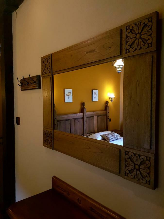 Affittacamere La Casona De Sames Esterno foto